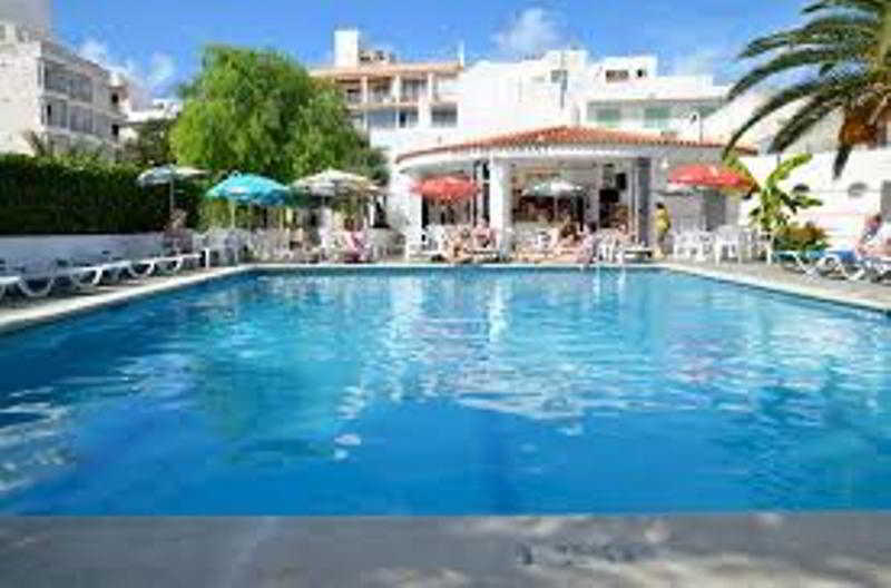Apartamentos Tramuntana San Antonio  Exterior photo