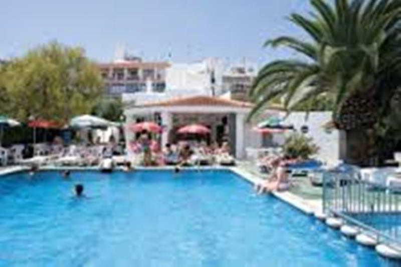 Apartamentos Tramuntana San Antonio  Exterior photo