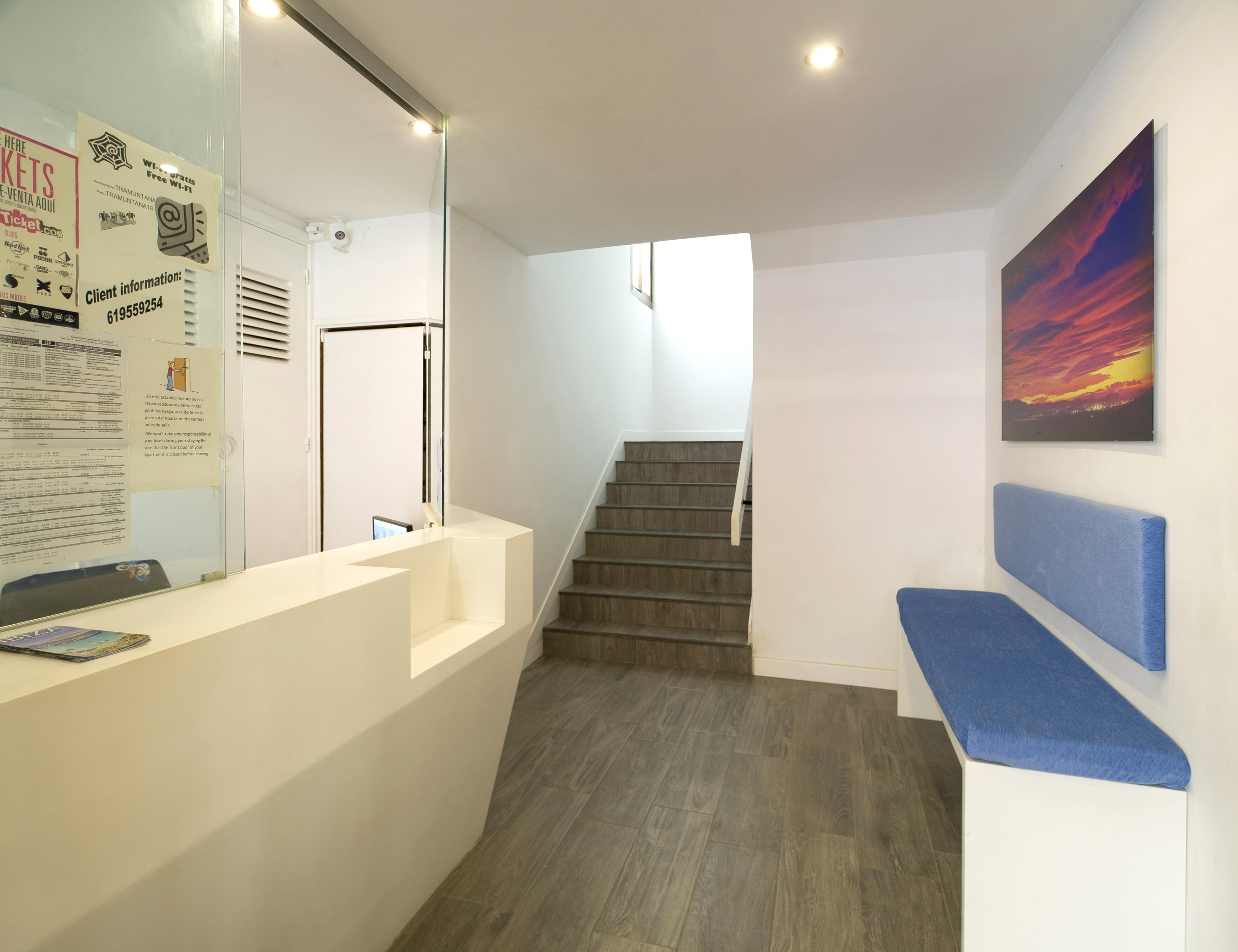 Apartamentos Tramuntana San Antonio  Exterior photo