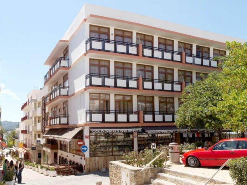 Apartamentos Tramuntana San Antonio  Exterior photo